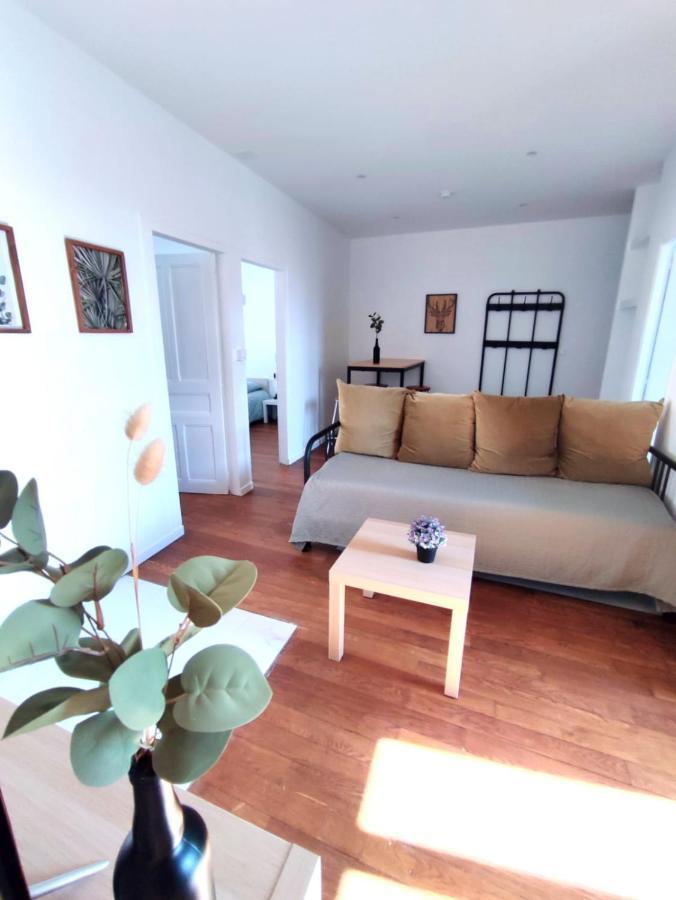 Appartement Hyper Centre De มงตาร์ฌี ภายนอก รูปภาพ