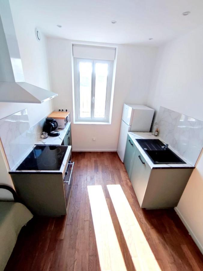 Appartement Hyper Centre De มงตาร์ฌี ภายนอก รูปภาพ